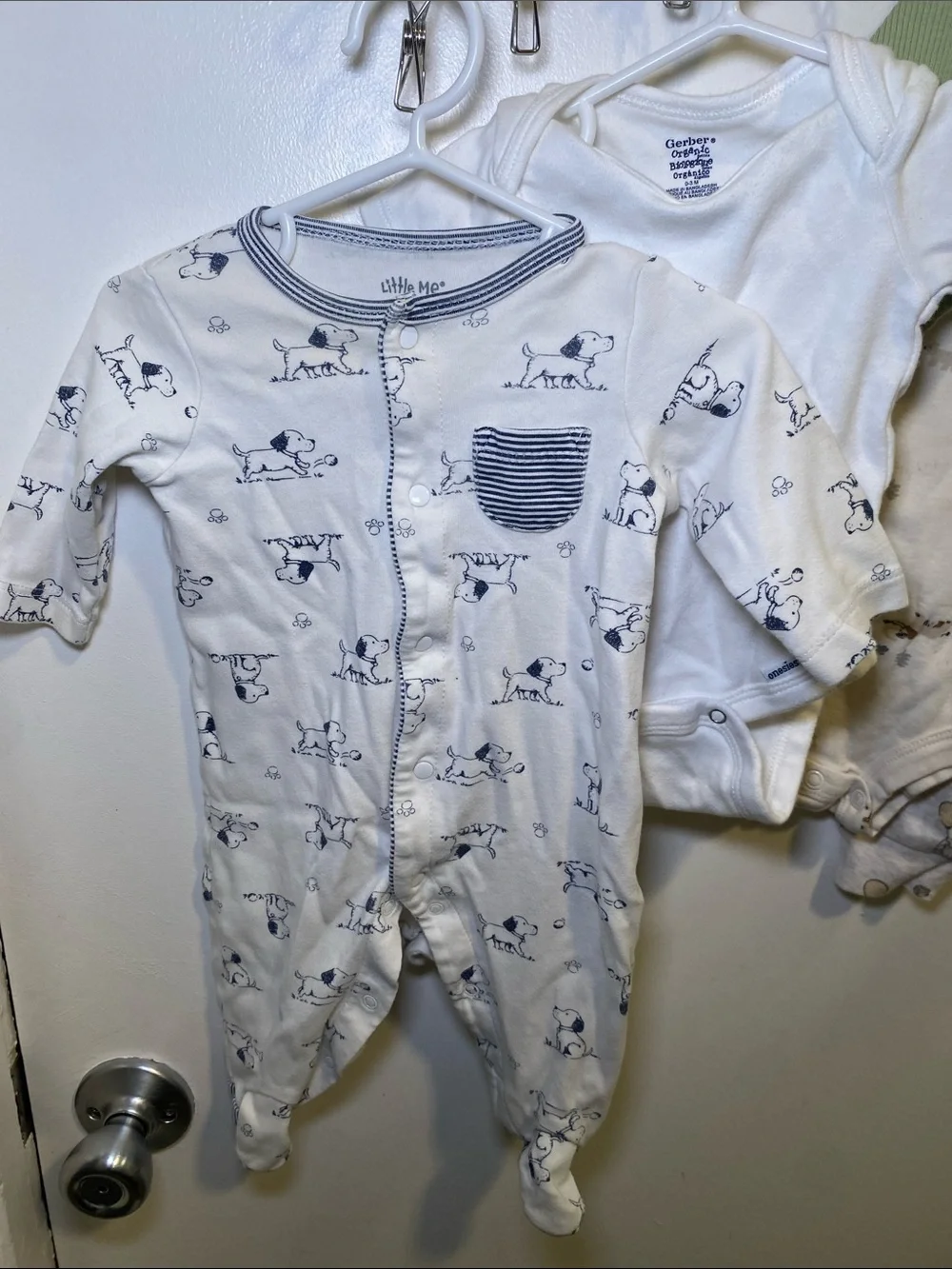 Gerber, Little one,Carter, White & Neutral Printed Baby One-Piece Footies Set